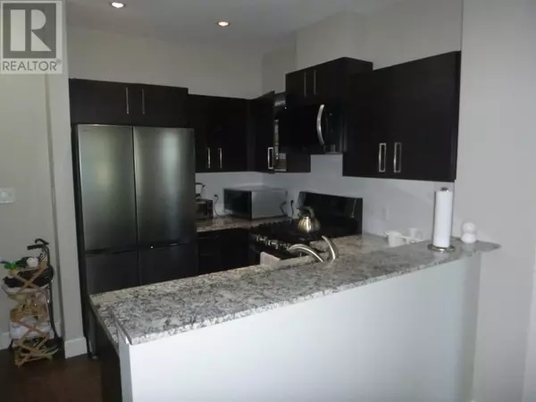 6611 ECKERSLEY RD #206, Richmond, BC V6Y0B7