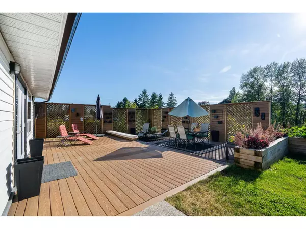 Langley, BC V4W2R6,24862 16 AVENUE