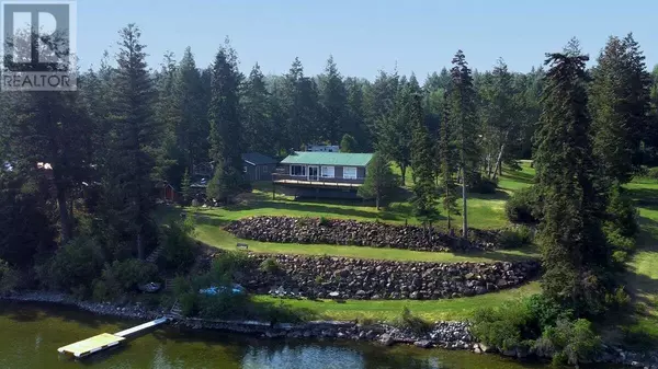 4803 LAKEVIEW ROAD, Lac La Hache, BC V0K1T0