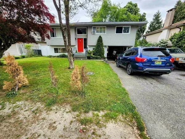 Surrey, BC V3R4T8,14995 BLUEBIRD CRESCENT