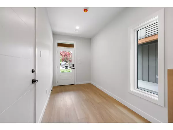 Chilliwack, BC V2P6E8,9382 MCNAUGHT ROAD|Chilliwack Proper East