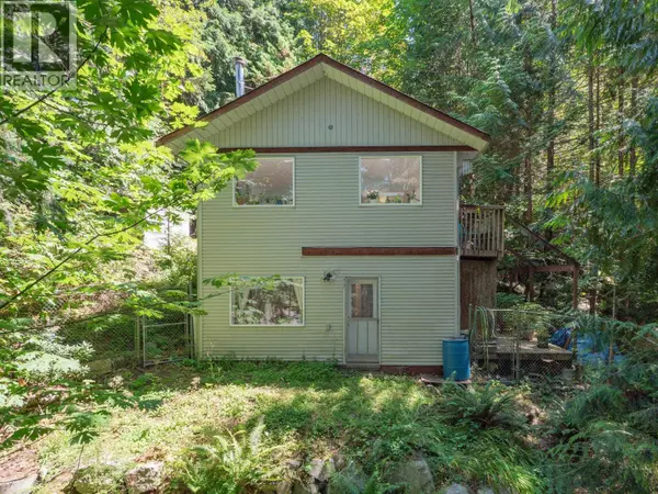 Sechelt, BC V7Z0C8,7027 SKANA CRESCENT