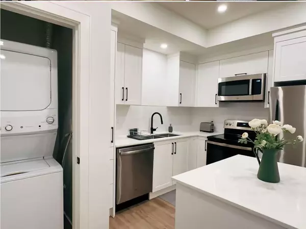 Langley, BC V2Y3V3,196XX 76A AVE #BASEMENT