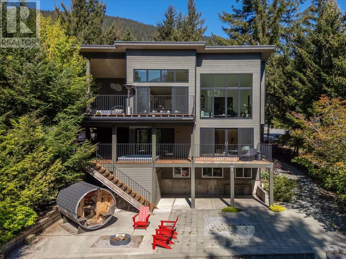 Whistler, BC V8E0G1,8476 MATTERHORN DRIVE