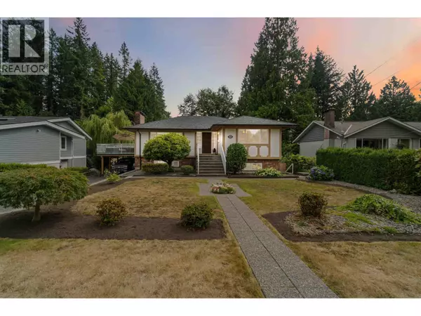 2681 STANDISH DRIVE, North Vancouver, BC V7H1M9