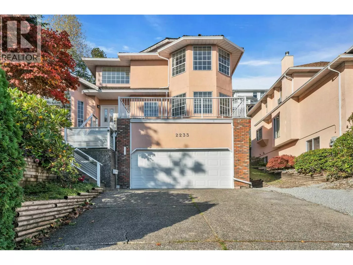 Coquitlam, BC V3K6P7,2233 MONASHEE COURT