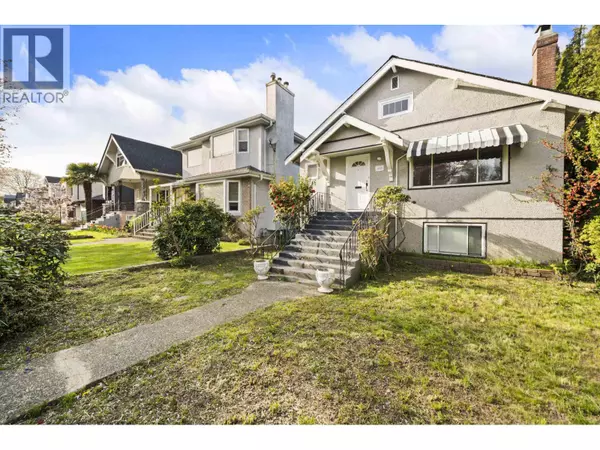 555 W 19TH AVENUE, Vancouver, BC V5Z1W8