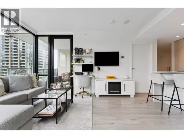 North Vancouver, BC V7J0B5,680 SEYLYNN CRES #902