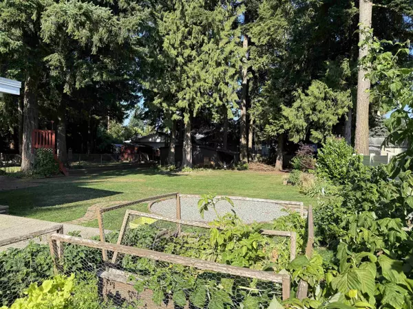 Abbotsford, BC V2S4E4,2878 WOODLAND STREET