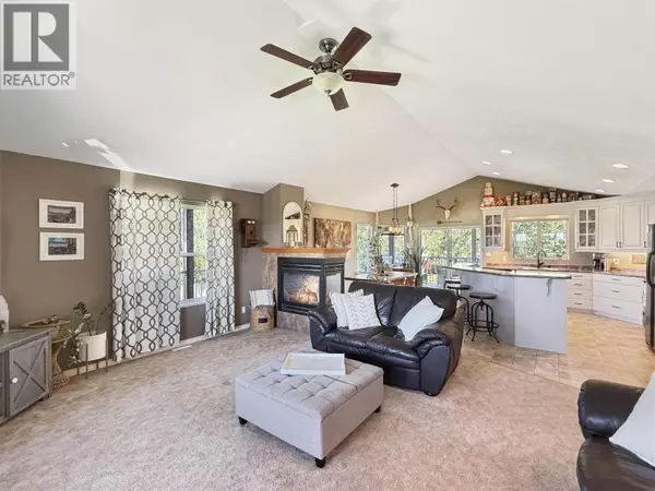 Prince George, BC V2N6C1,3198 S BLACKBURN ROAD
