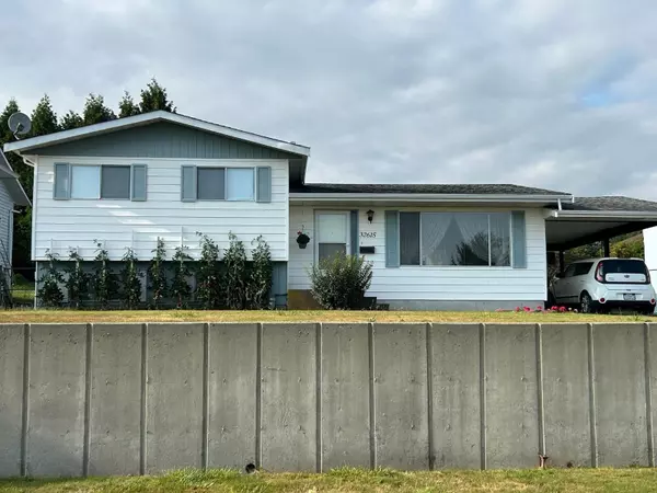 32615 FLEMING AVENUE, Mission, BC V2V2G8