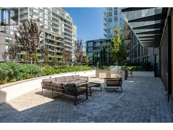 Richmond, BC V6Y0M4,6655 BUSWELL ST #902