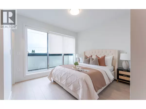 Richmond, BC V6Y2E3,8300 NO. 3 RD #10