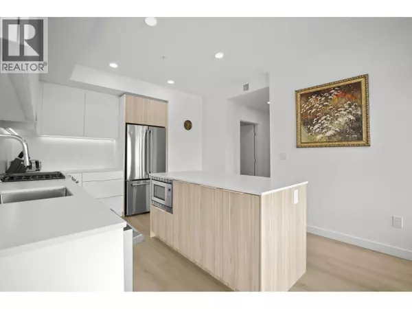 Vancouver, BC V5N0K1,2450 GARDEN DR #505