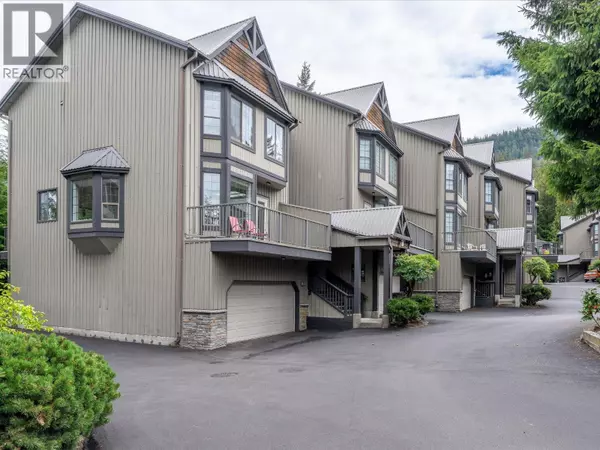 Whistler, BC V8E0P1,2104 NORDIC DR #32