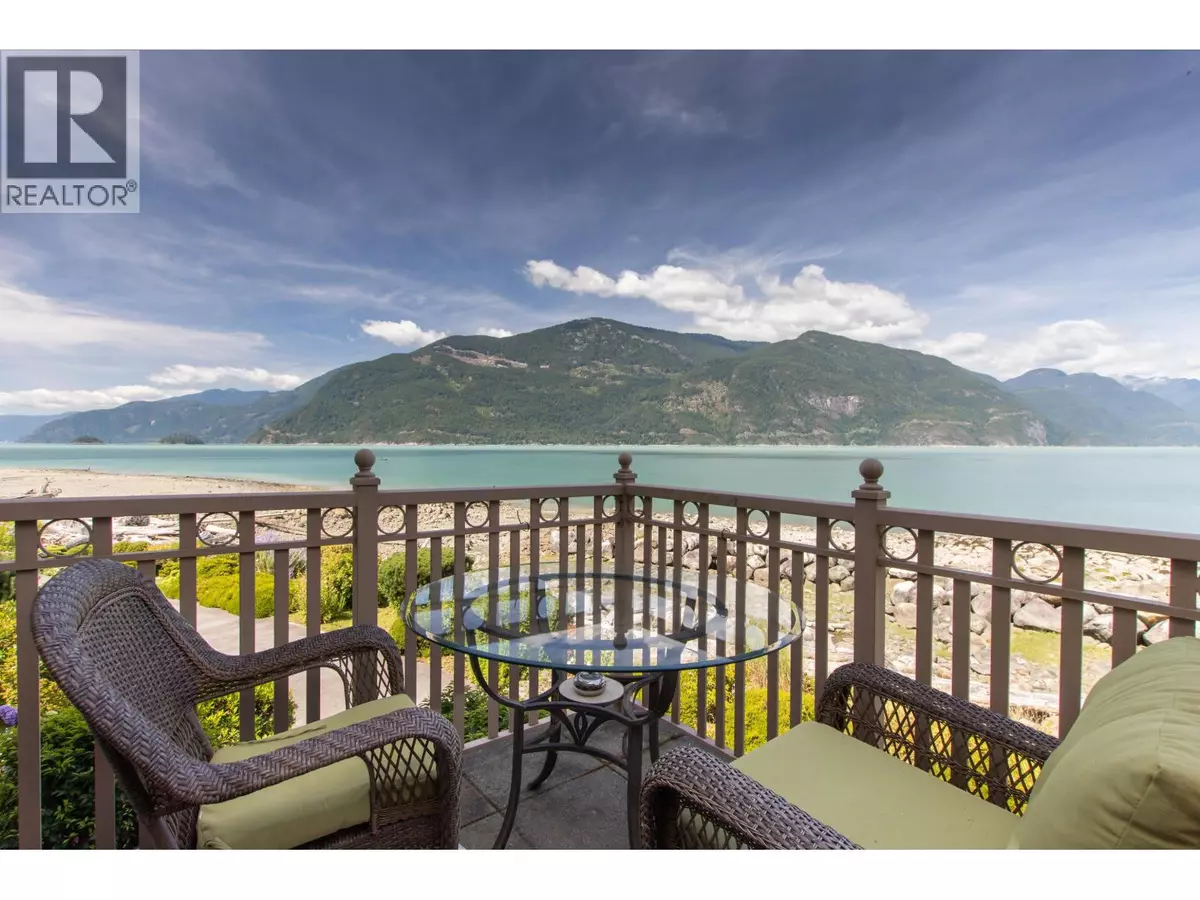 West Vancouver, BC V0N3Z1,7 BEACH DRIVE
