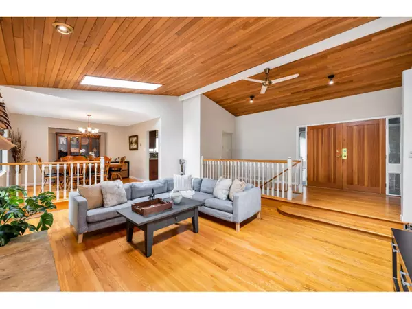 Delta, BC V4E2L7,6751 WESTVIEW DRIVE