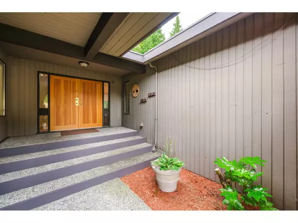 Delta, BC V4E2L7,6751 WESTVIEW DRIVE