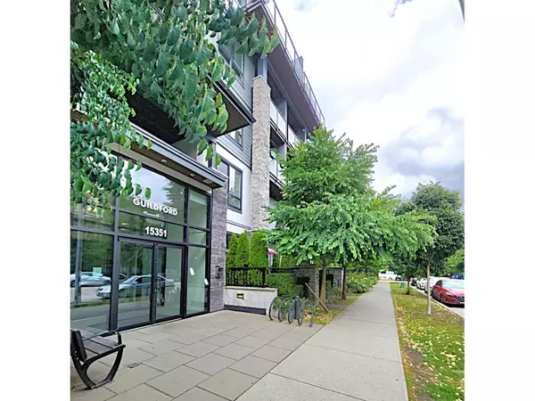 Surrey, BC V3R0G2,15351 101 #409