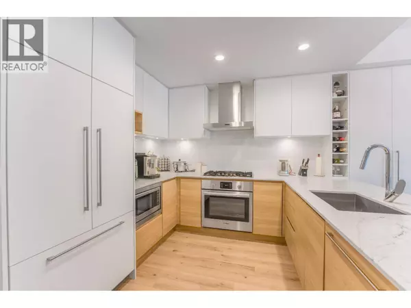 Port Moody, BC V3H0M9,55 KLAHANIE DR #319