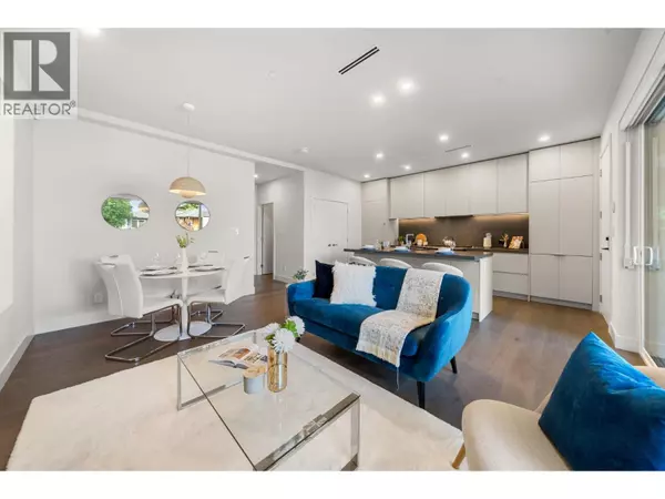 Vancouver, BC V5W2A3,638 East 46TH AVE #1