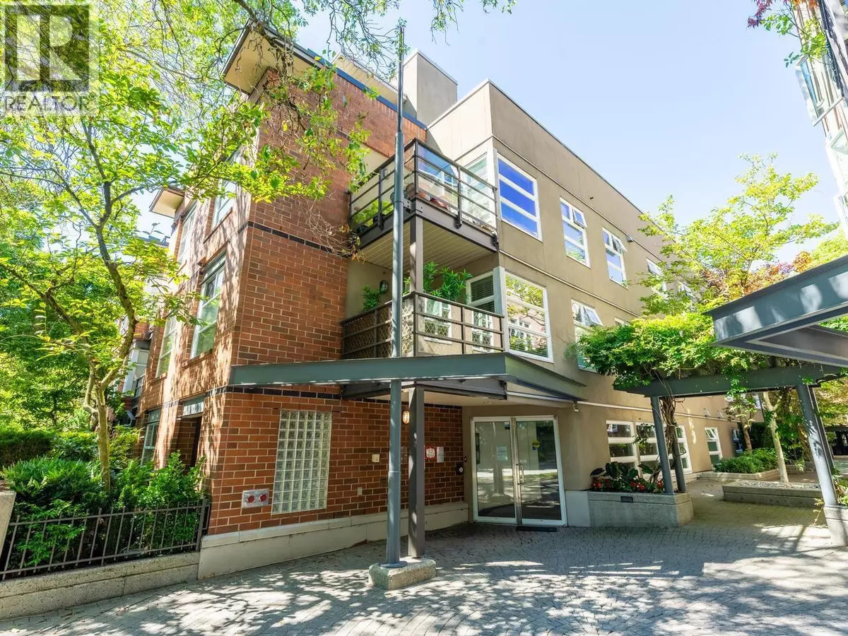 Vancouver, BC V6K4S8,2181 West 12TH AVE #204