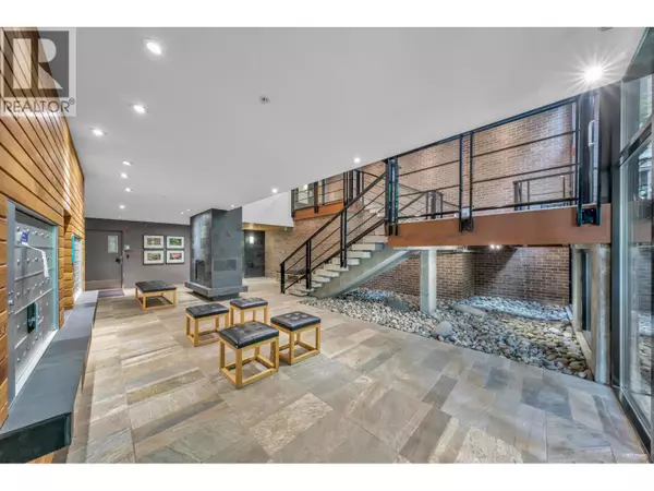 Vancouver, BC V6T0A7,6333 LARKIN DR #212