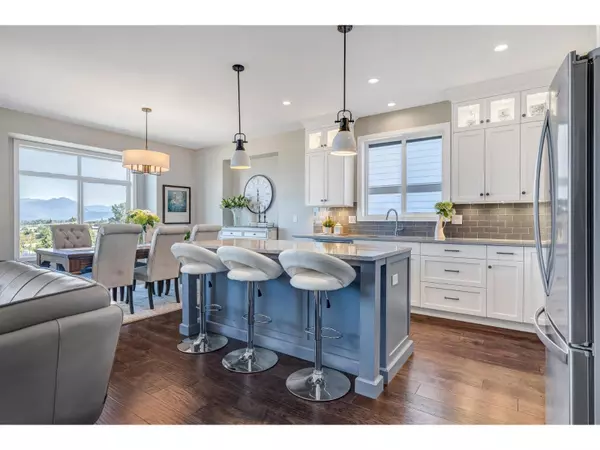 Chilliwack, BC V2P0E7,50778 LEDGESTONE PL #42