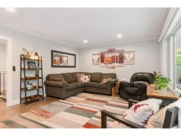 Abbotsford, BC V2S4B7,2739 SHEFFIELD WAY