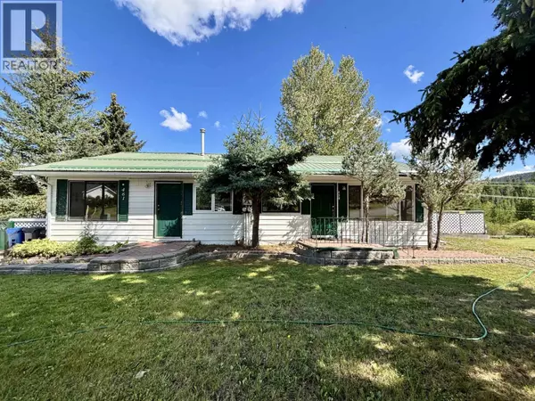 100 Mile House, BC V0K2E0,459 EVERGREEN CRESCENT