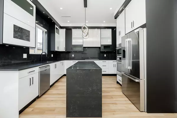 Surrey, BC V3S9X7,1585 168 STREET