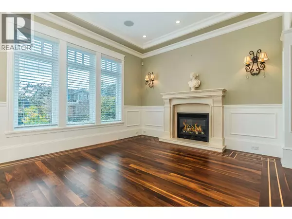 Vancouver, BC V6P1W8,1657 W 58TH AVENUE