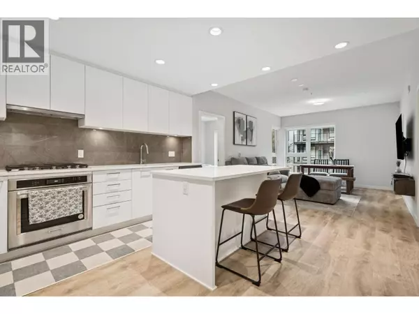 Coquitlam, BC V3J2S5,615 COTTONWOOD AVE #321
