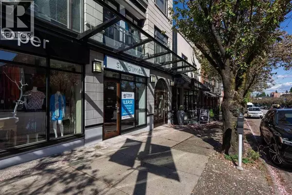 Vancouver, BC V6R2H8,4479 West 10TH AVE #202
