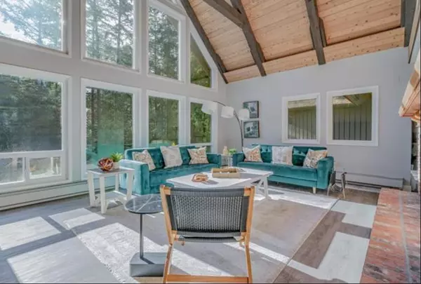 Langley, BC V2Z1X3,20264 27 AVENUE