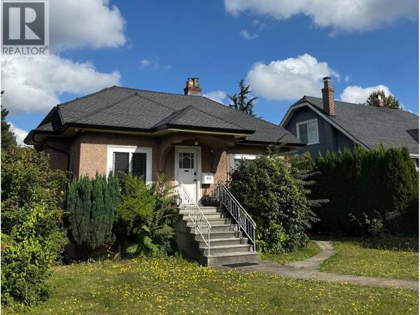 815 EIGHTH AVENUE, New Westminster, BC V3M2R4