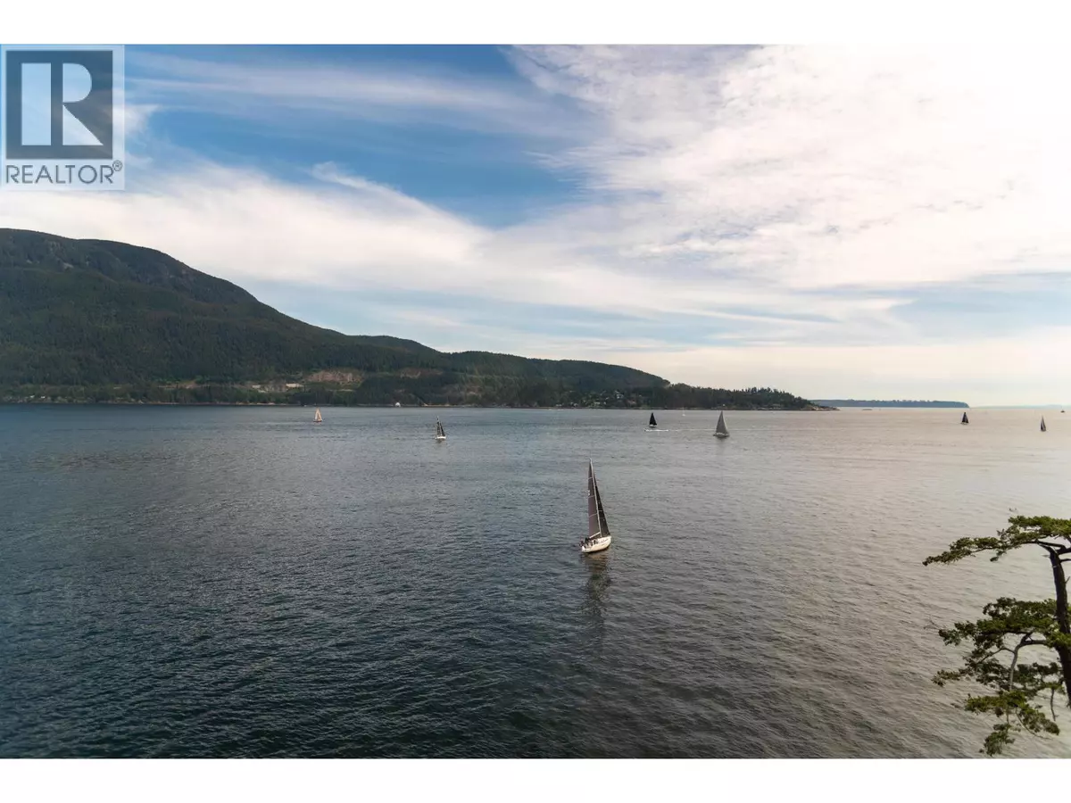 Bowen Island, BC V0N1G1,1531 EAGLE CLIFF ROAD