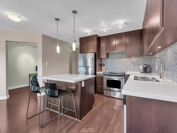 Surrey, BC V3Z2L5,15735 CROYDON DR #414