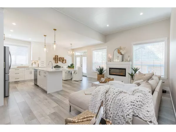 Chilliwack, BC V2R6A7,6211 CHILLIWACK RIVER RD #79