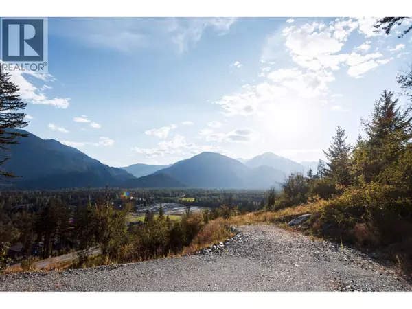 Pemberton, BC V0N2L3,9002 SUN GOD MOUNTAIN WAY