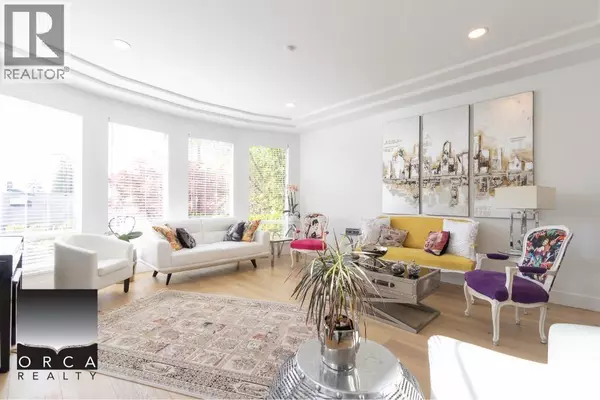 West Vancouver, BC V7V2A2,Upstairs only 1543 JEFFERSON AVE