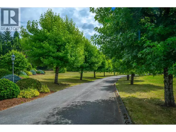 Maple Ridge, BC V2W1J9,10270 ROLLEY CRESCENT