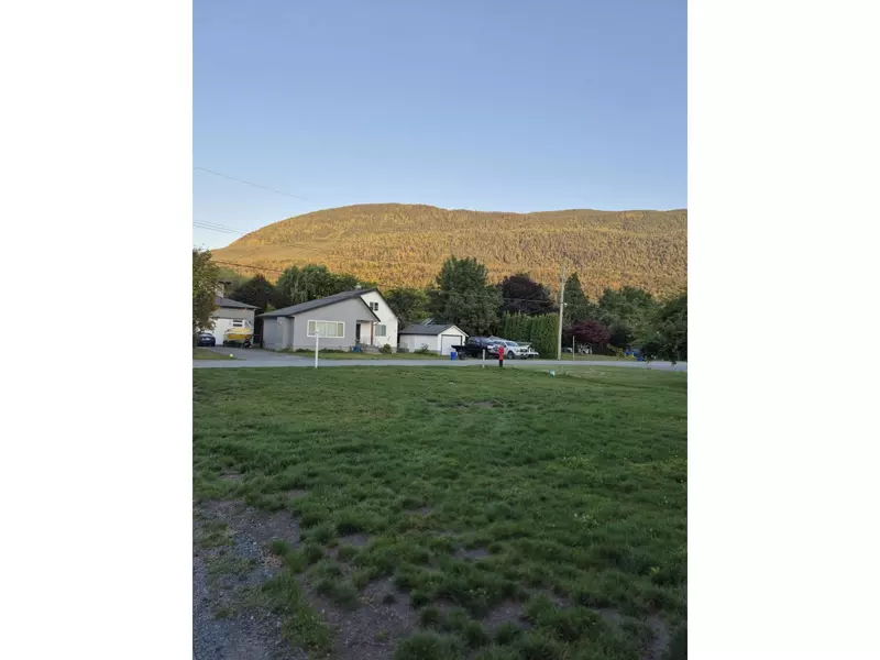4469 COMMUNITY STREET|Yarrow, Chilliwack, BC V2R5C9