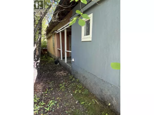 Hudsons Hope, BC V0C1V0,10105 PAQUETTE AVENUE