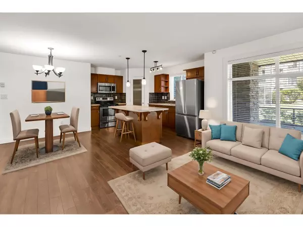 Abbotsford, BC V2S3H6,2038 SANDALWOOD CRES #108