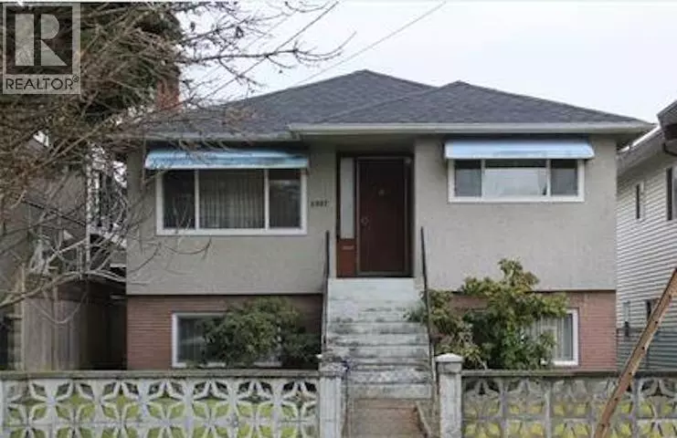 2807 EUCLID AVENUE, Vancouver, BC V5R5C2