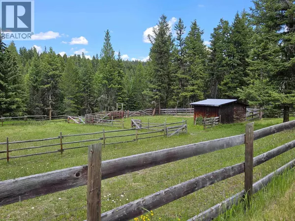 Williams Lake, BC V2G4W7,2455 FIRWOOD HILL ROAD