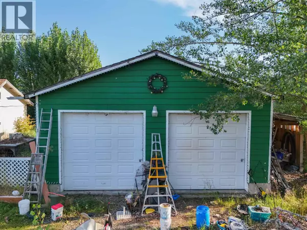 Quesnel, BC V2J6C2,2412 RED BLUFF ROAD