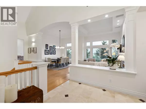West Vancouver, BC V7W3H7,4948 EDENDALE LANE