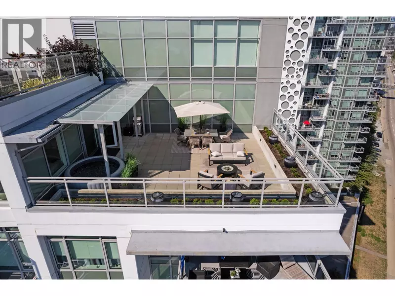 200 NELSON'S CRES #SPH06, New Westminster, BC V3L0H4